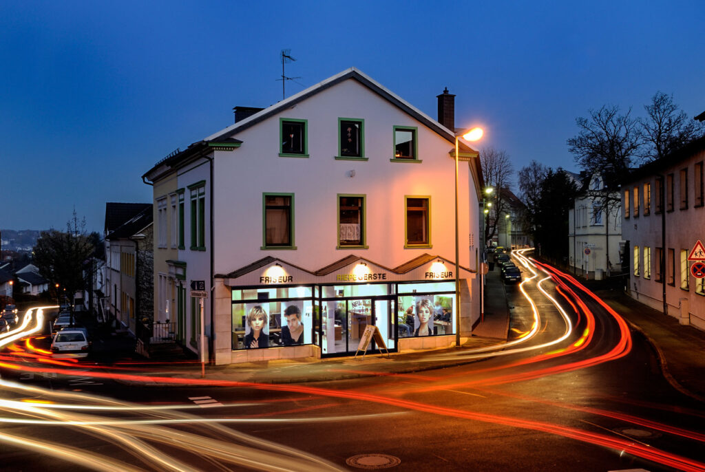 Außenansicht des Friseursalons Riepegerste in Lüdenscheid